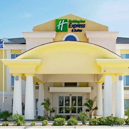 Holiday Inn Express Hotel And Suites Falfurrias Экстерьер фото